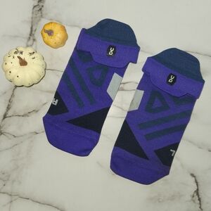 Mens On Running Athletic Socks NWOT